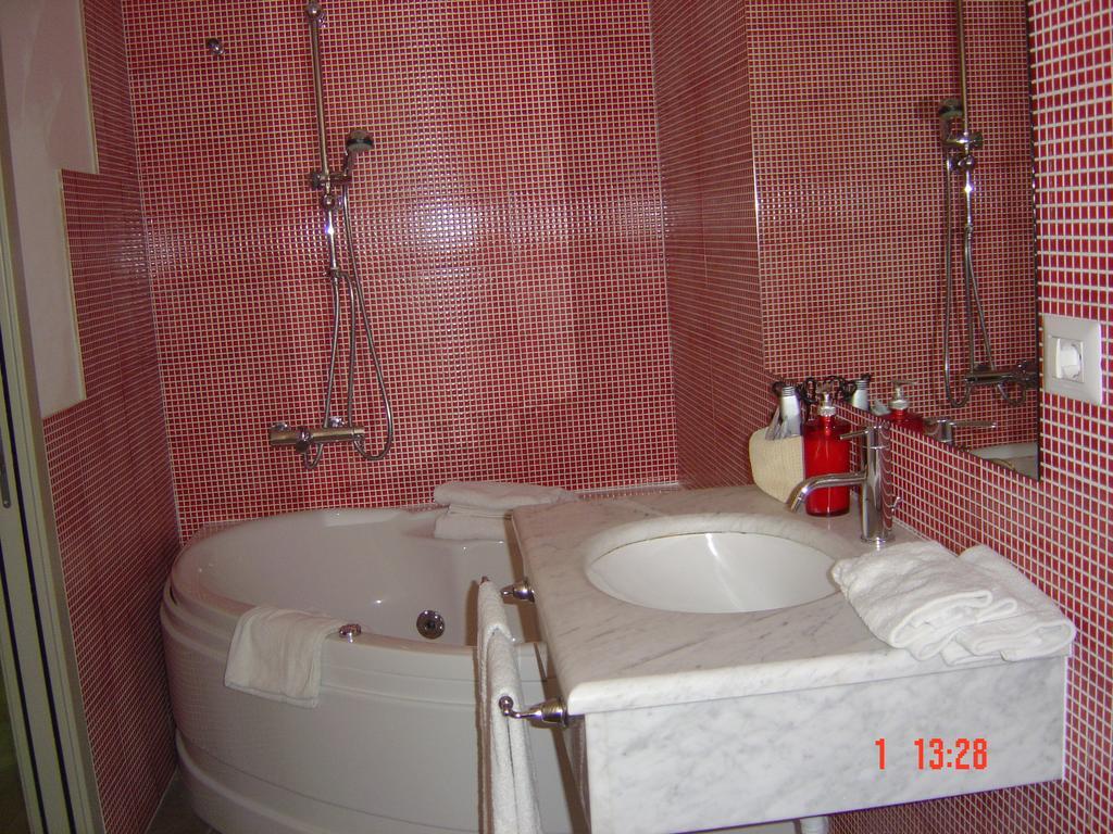 Bcomfort Hotel Каляри Стая снимка